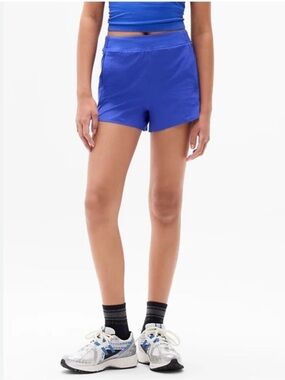 Athleta Girl ON YOUR MARK 2.5"
SHORT BLUE Athletic Shorts Sz XL/14